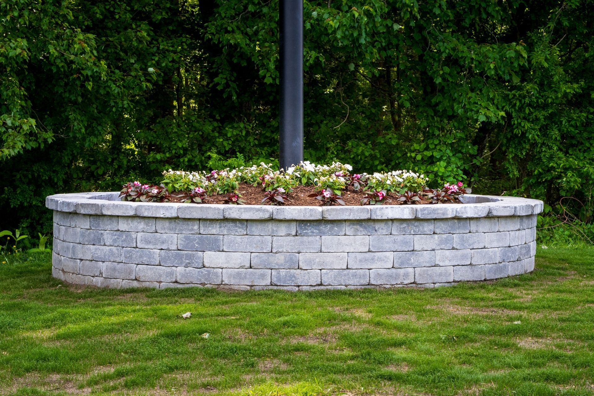 Retaining wall