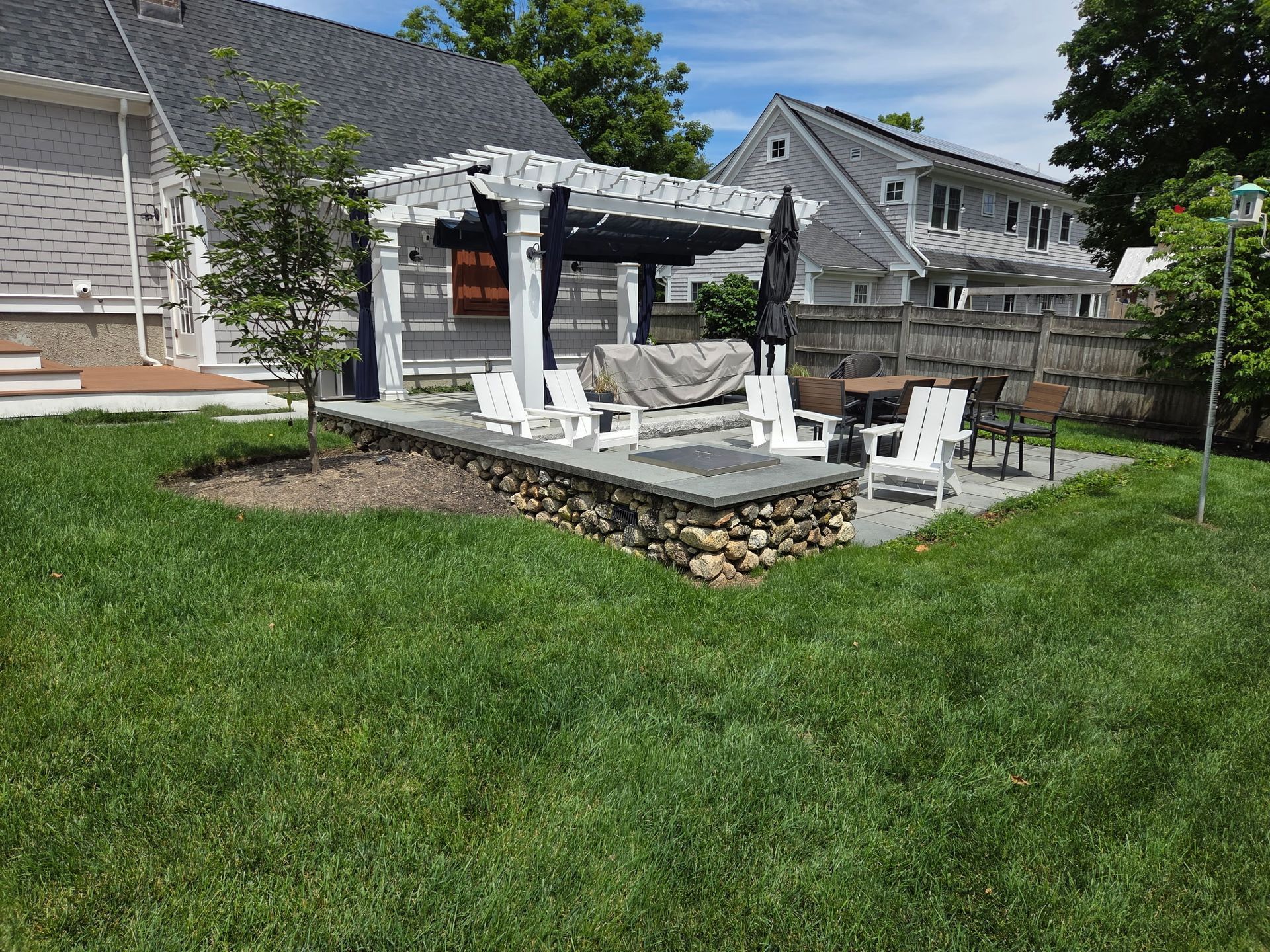 Bluestone walkway steps installed in Hingham, MA