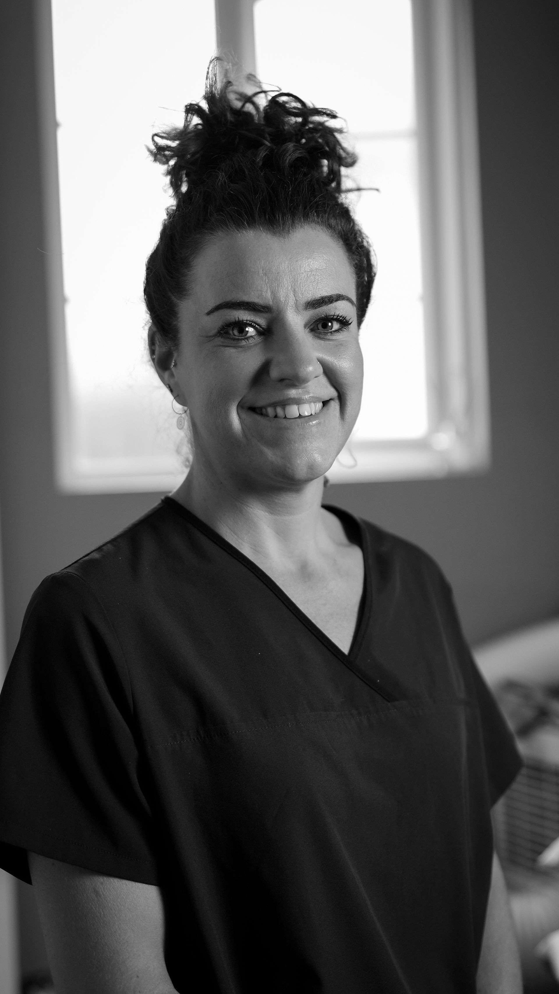 Sarah Fossella, lead female physiotherapist at Straight Back Physio, Cheltenham