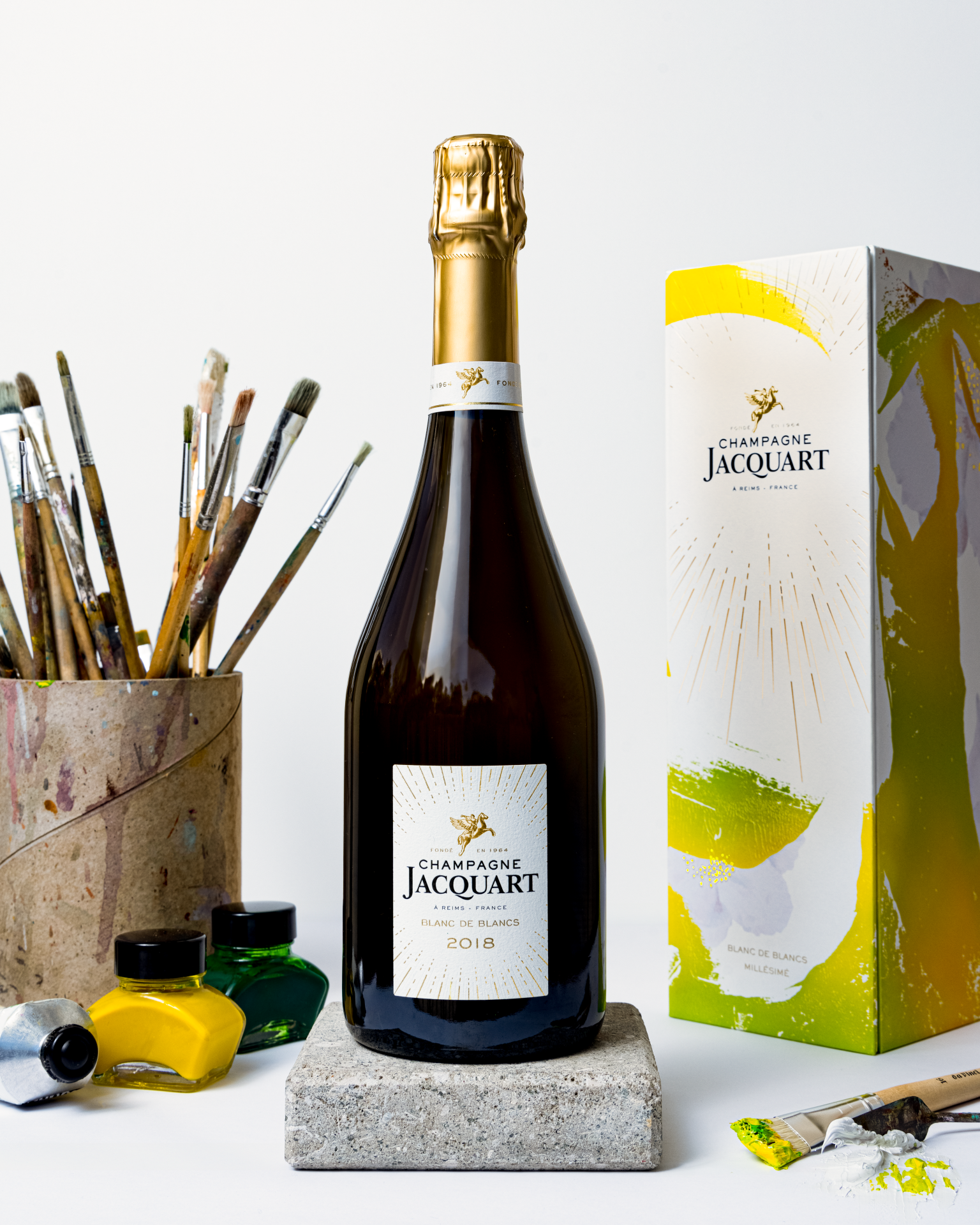 Champagne Jacquart Blanc de Blancs 2018 limited edition case Odyssée Khorsandian REGO Creative