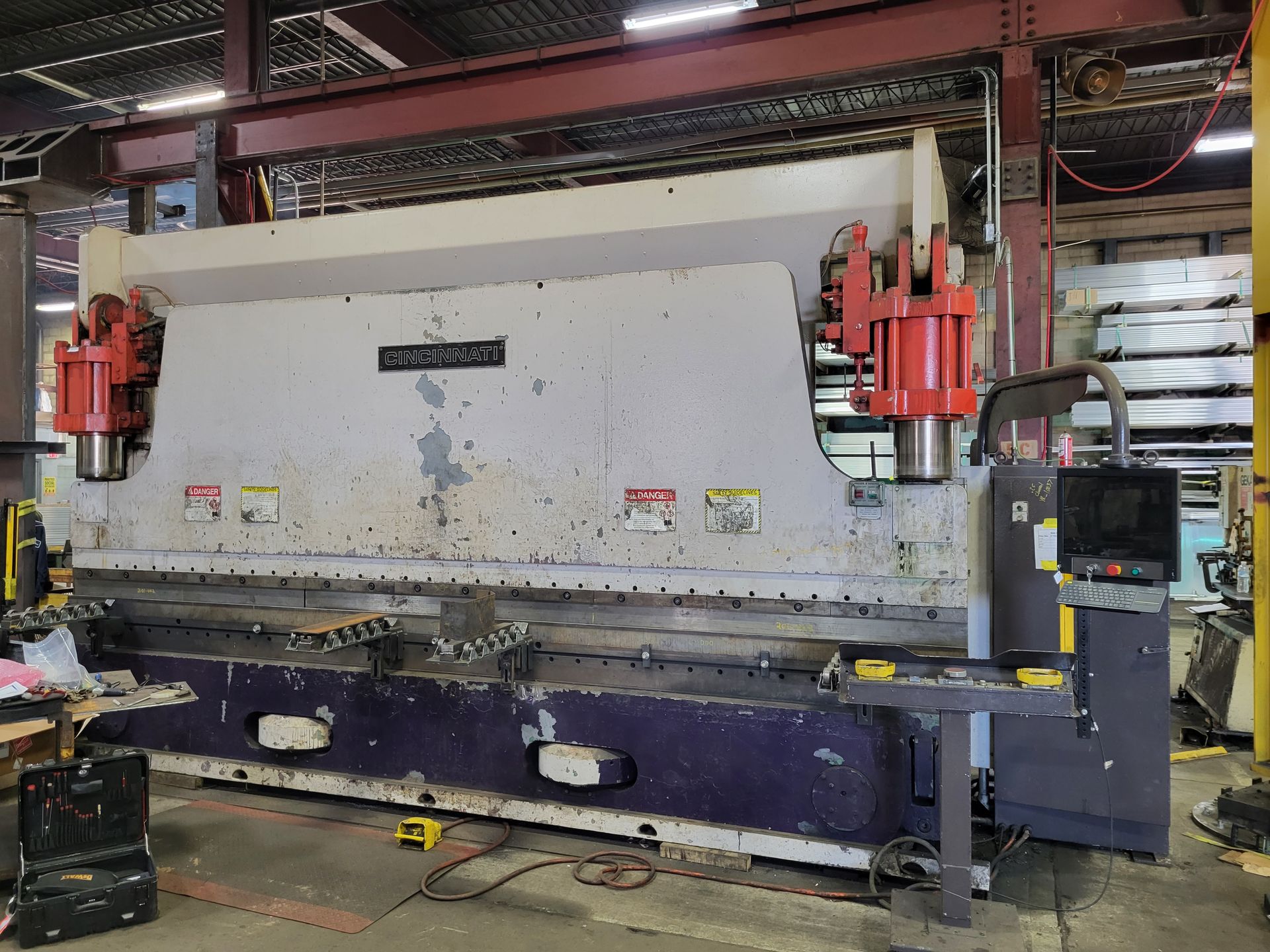 Cincinnati Press Brake Control Upgrade PC Controls