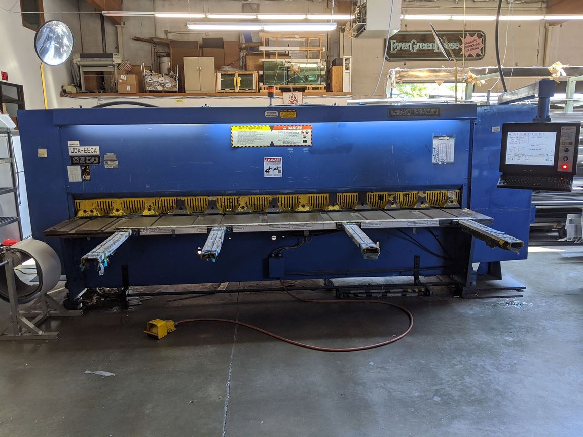Cincinnati Shear retrofitted with the PC800 Control by PC Controls