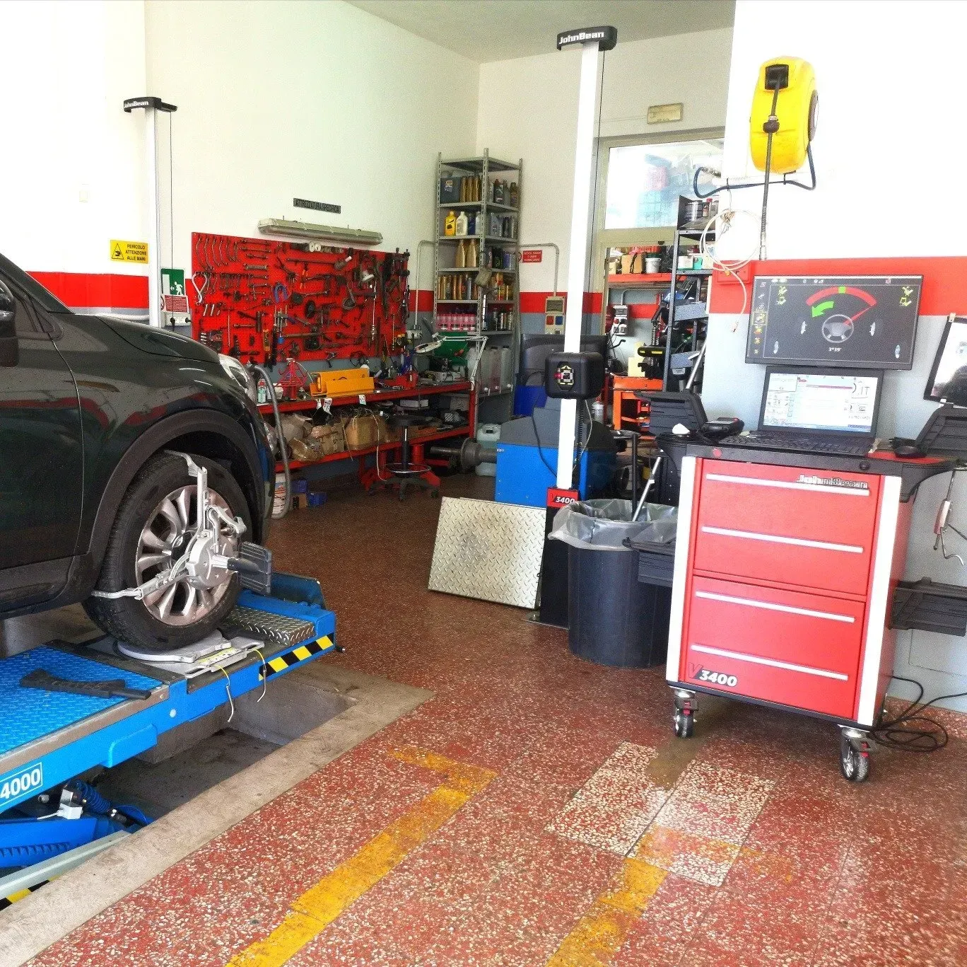 officina auto gommista elettrauto soccorso stradale noleggio