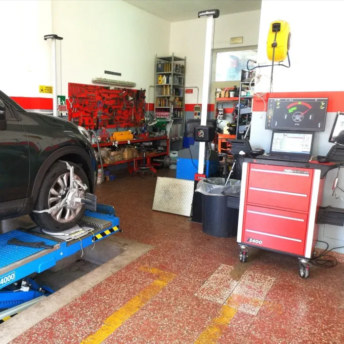 officina auto gommista elettrauto soccorso stradale noleggio