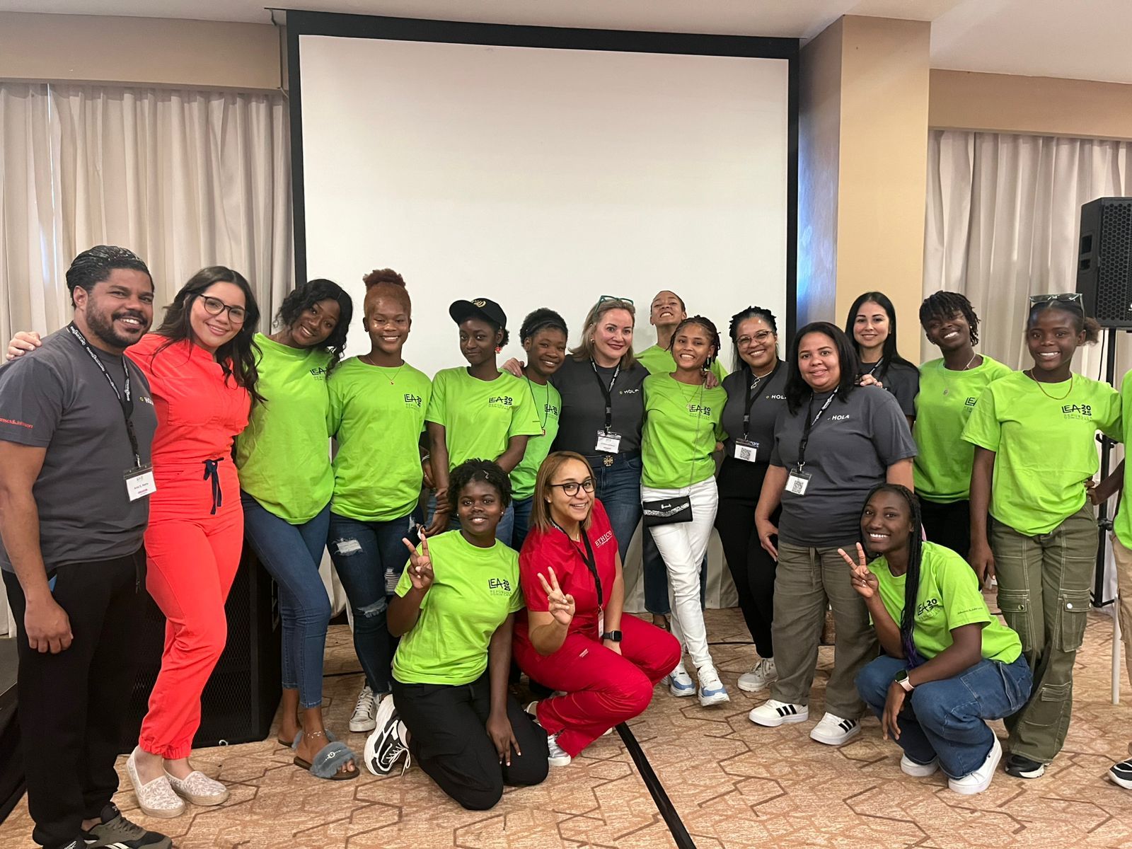 Inspiring The Future Generation of Leaders: LEA Workshop Presented by Johnson & Johnson orphaned starfish foundation andy stein latin america stem