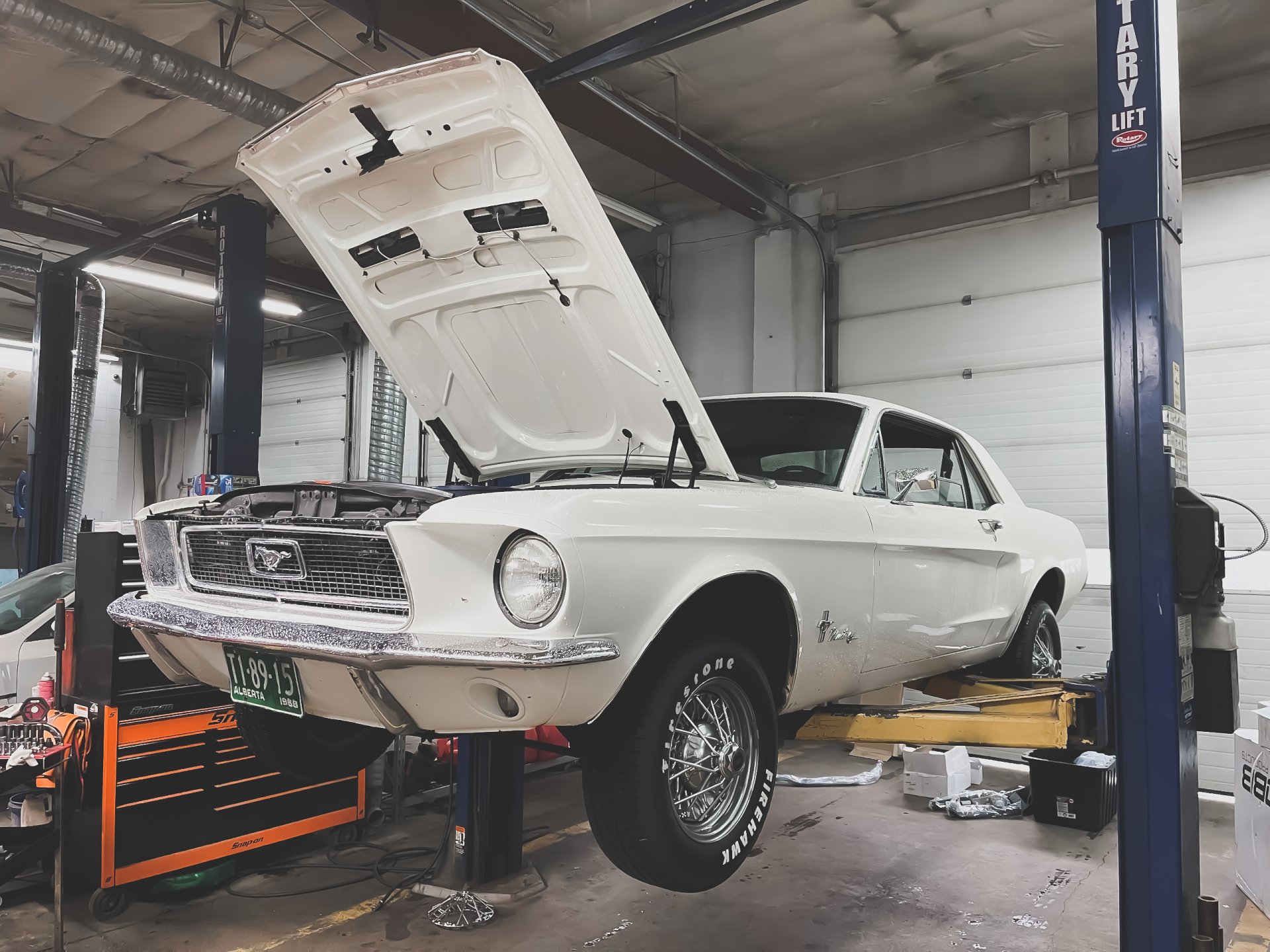 Classic Ford Repair Lakeview Automotive, Canada