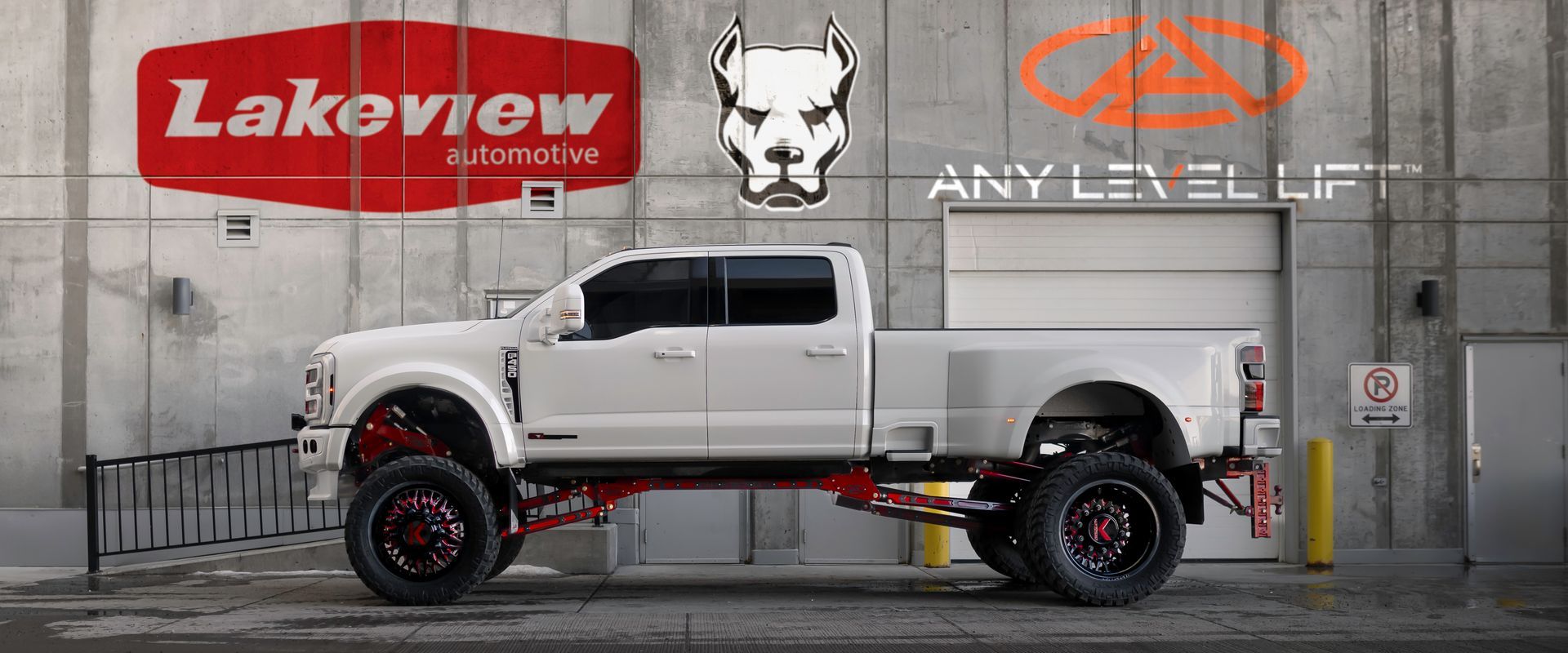 Vic's 2024 Ford F-450 Anylevel Lift