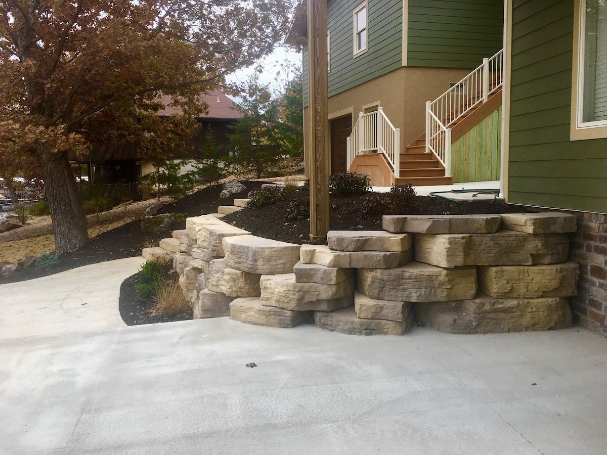 Your Landscaping Plans for 2026 Can Come True With Boulder Creek Lawn & Landscape in Mid-Missouri.