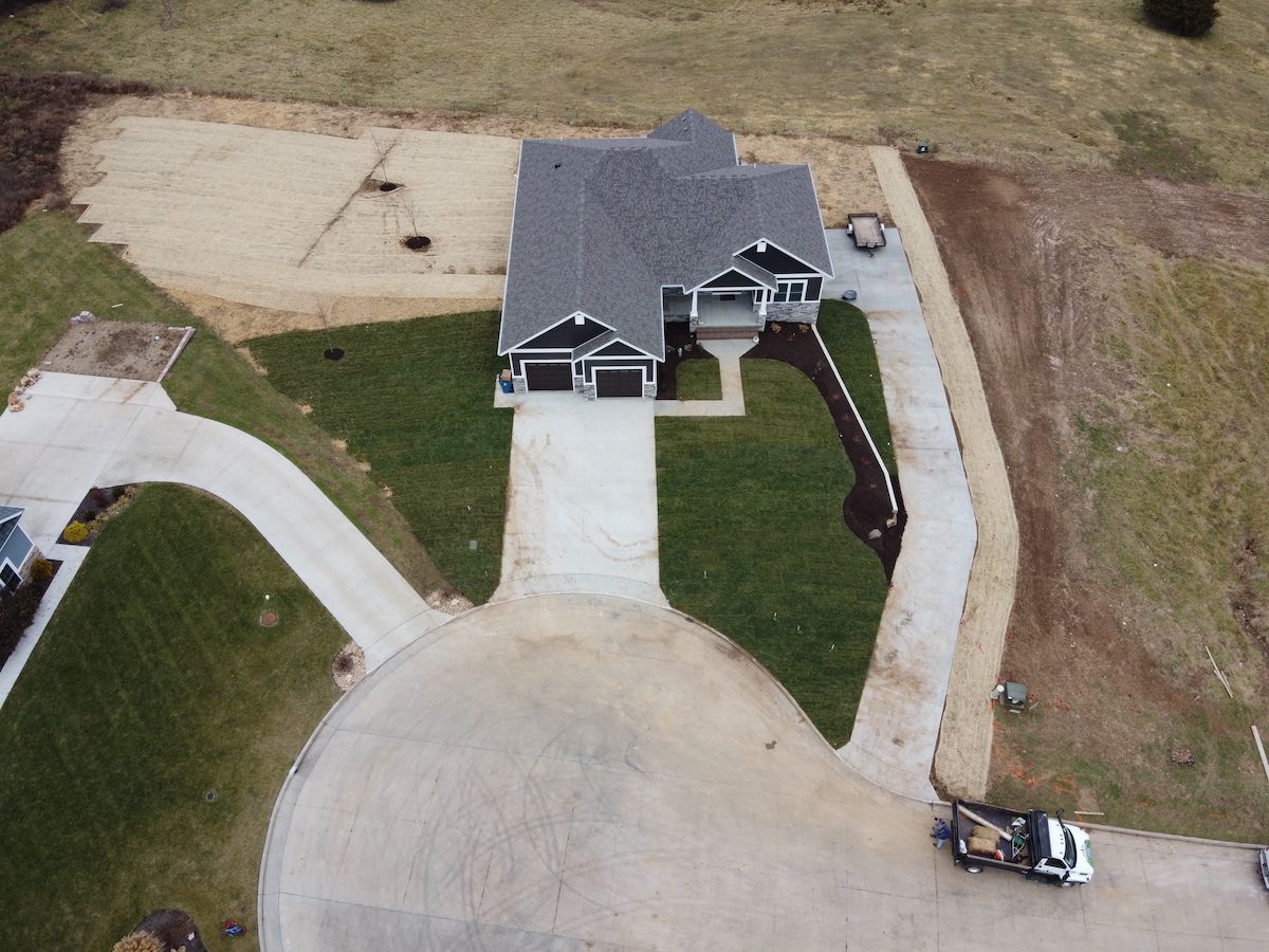 Boulder Creek Lawn & Landscape Is the #1 Service for First-Time Landscapers in Mid-Missouri