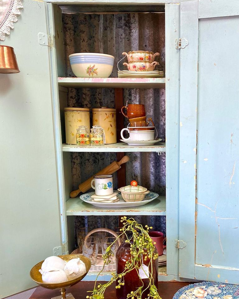 Vintage Plates