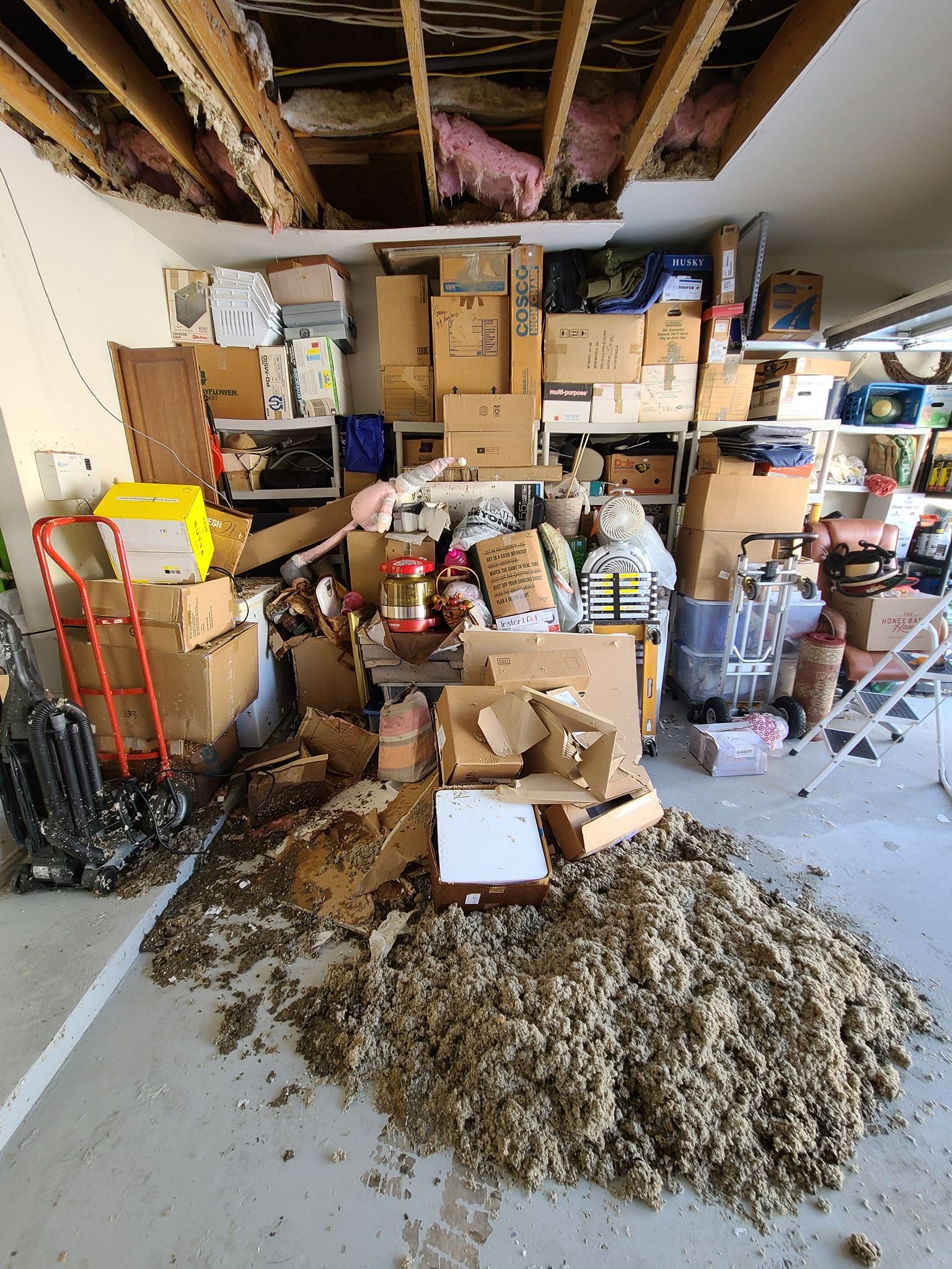 A garage filled with lots of boxes.