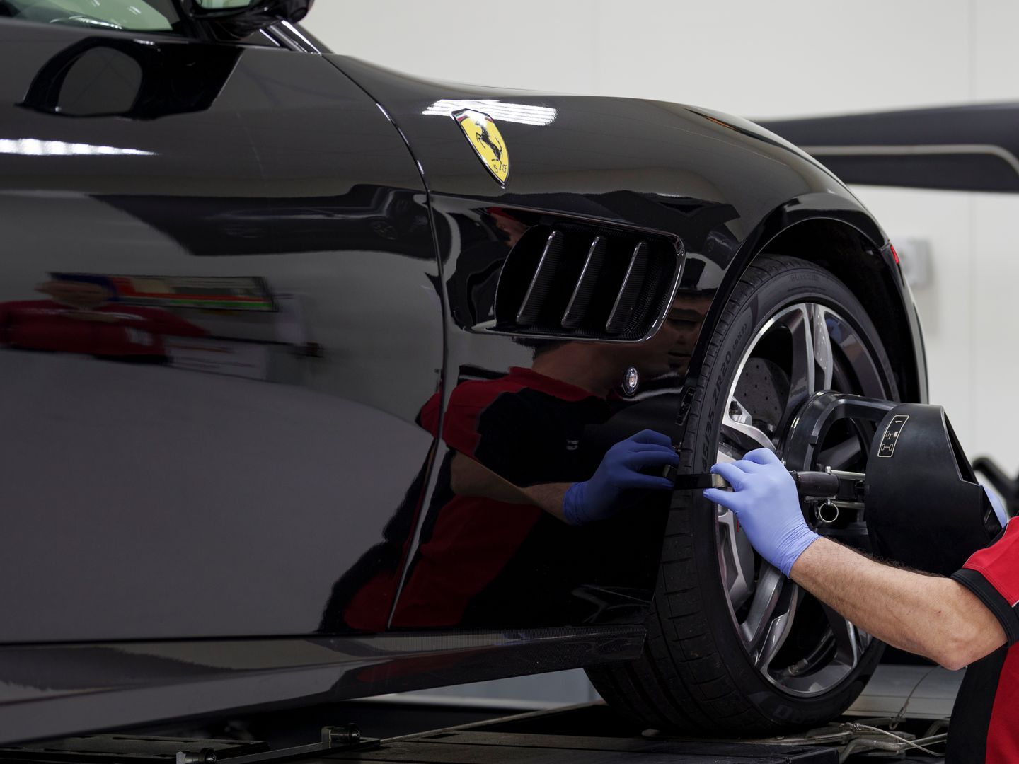 Carbon Fibre Diffuser
