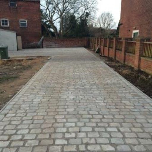 Binley Woods driveway made with cobblestones