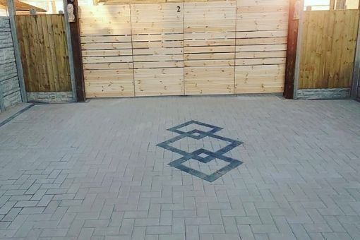 block paving for rear driveway