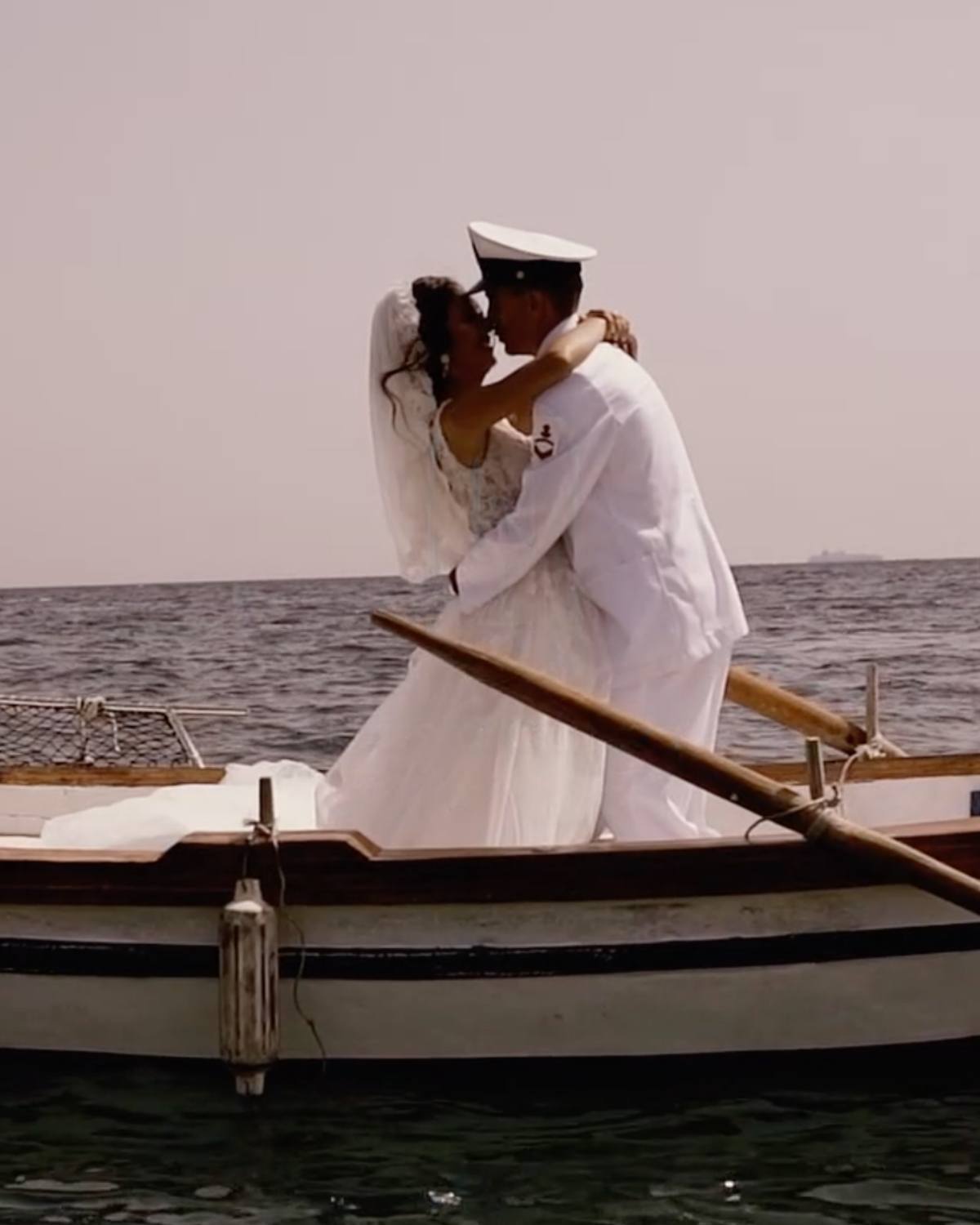 Wedding_rossella_giuffrida_boat-couple