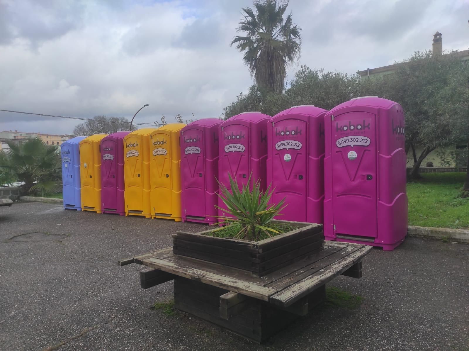 Noleggio bagni mobili in Sardegna.