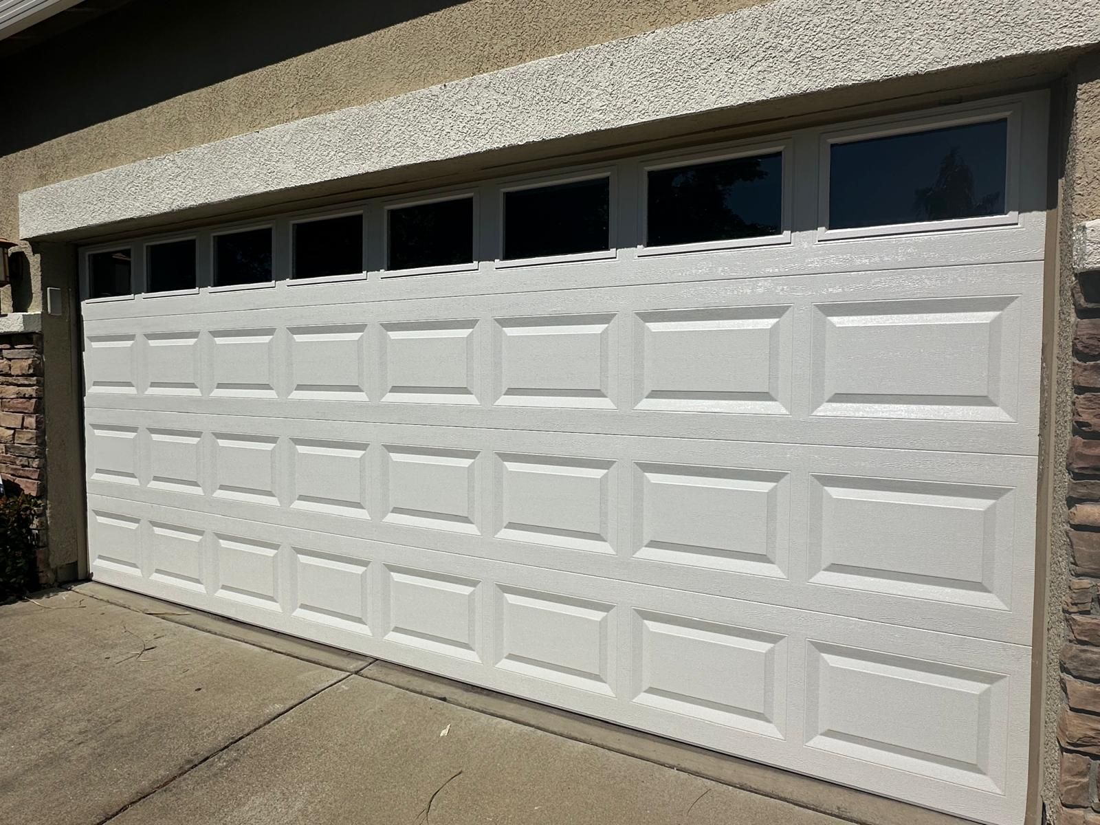 Speedy Gs Garage Door repair and installation services for Residential homes