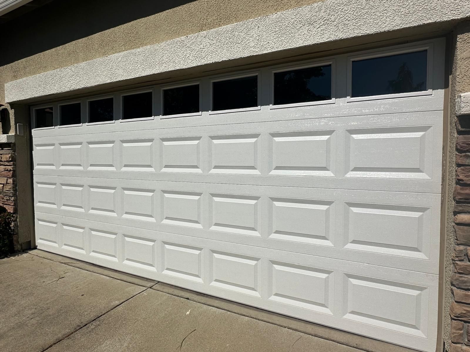 Speedy Gs Garage Door repair and installation services for Residential homes