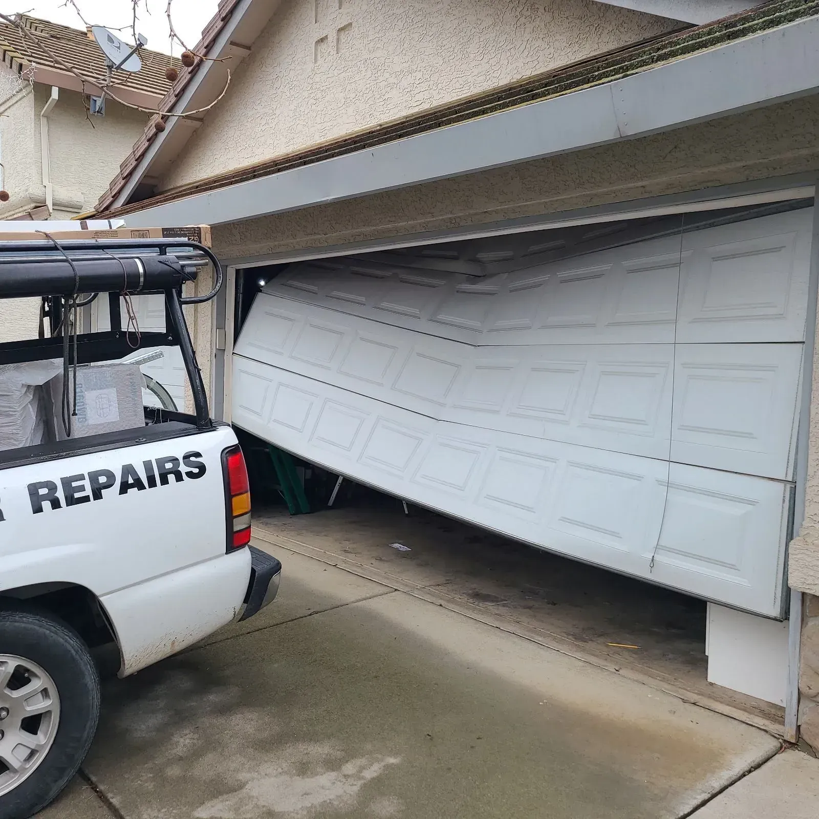 Speedy Gs Garage Door repair and installation services for Residential homes