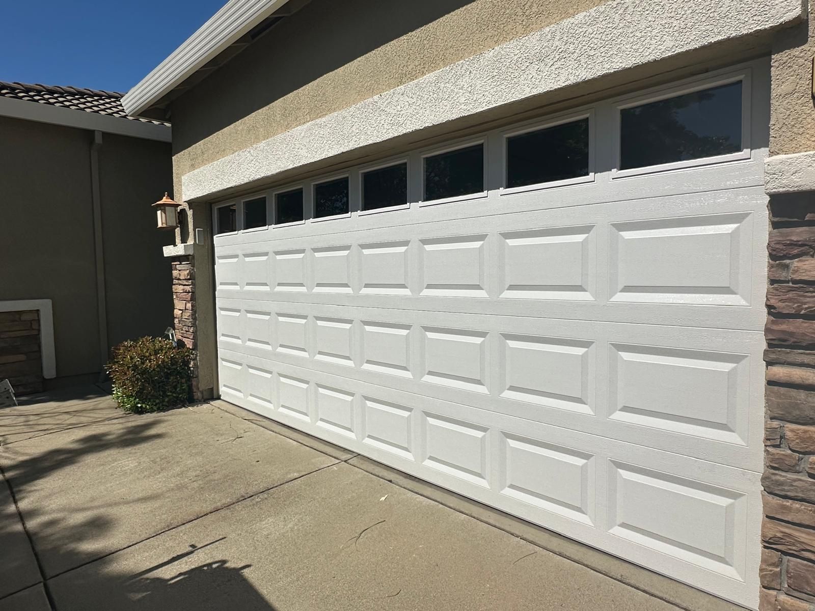 Speedy Gs Garage Door repair and installation services for Residential homes