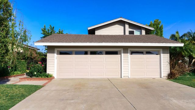 Speedy Gs Garage Door repair and installation services for Residential homes