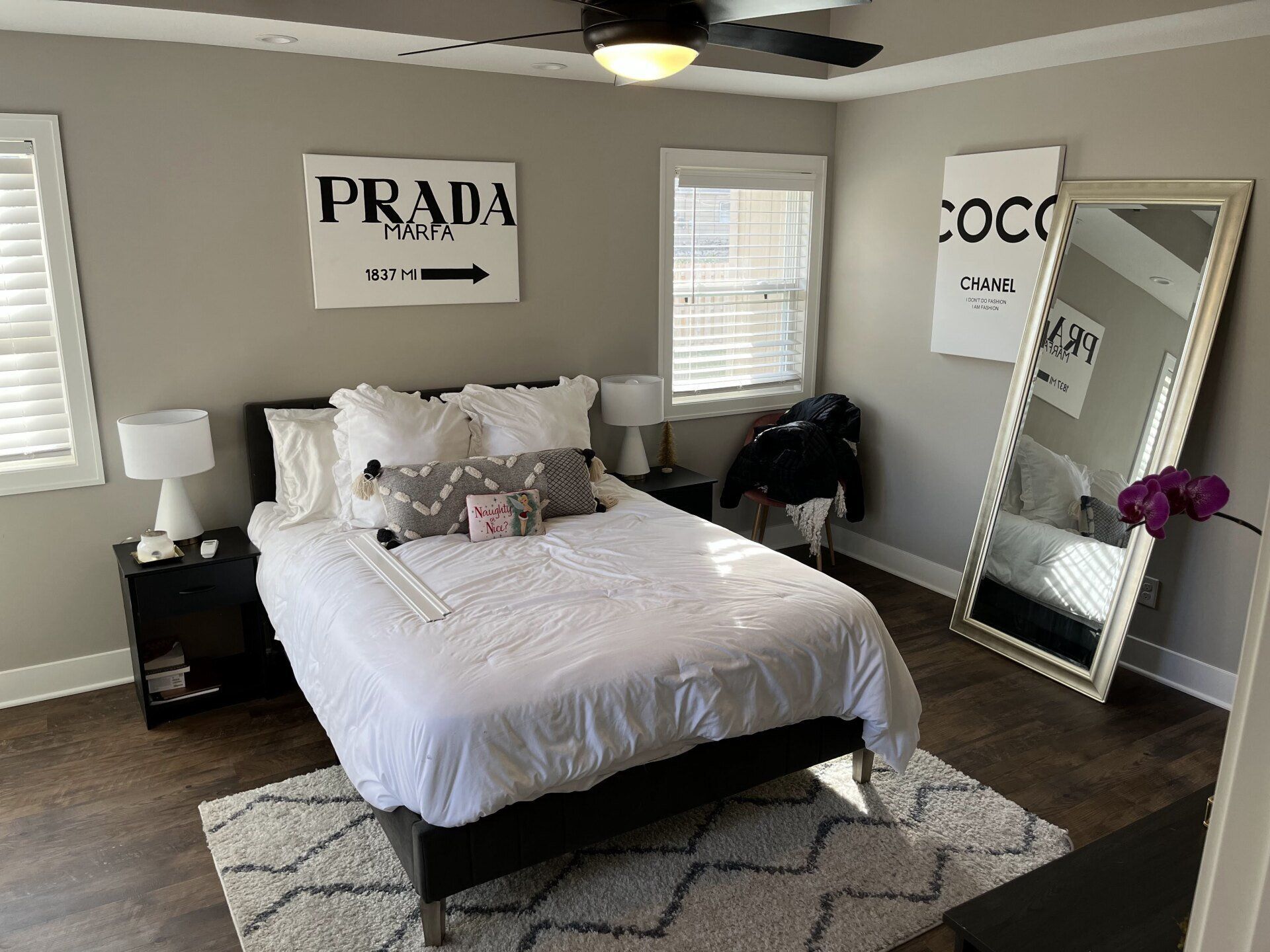 Client Bedroom Cleaned — Kansas City, MO — Cleaning Maids In and Out, Kansas City, MO — Cleaning Maids In and Out, deep cleaning, top to bottom, housekeeping, maid service, cleaning, clean, cleaners, cleaning company, laundry service, window washing, carpet cleaning, carpet shampooing,