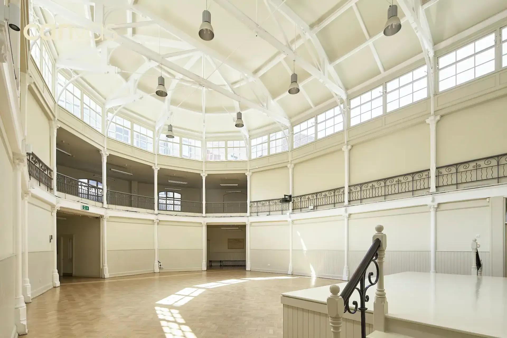 TAB CENTRE