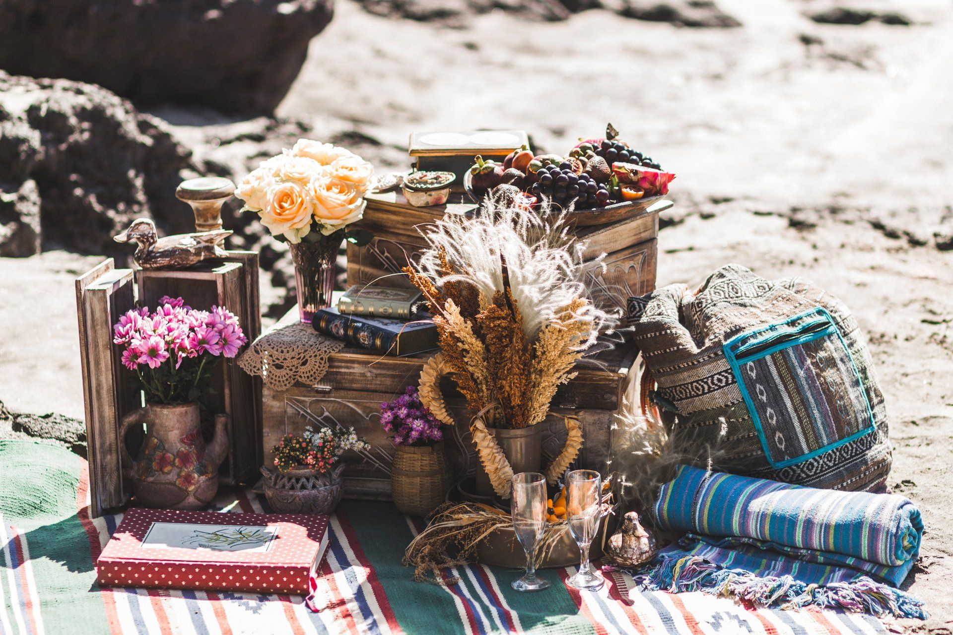 bohemian decoratie, bruiloft, leuke ideeën bruiloft, goed idee bruiloft, een videograaf op je bruiloft