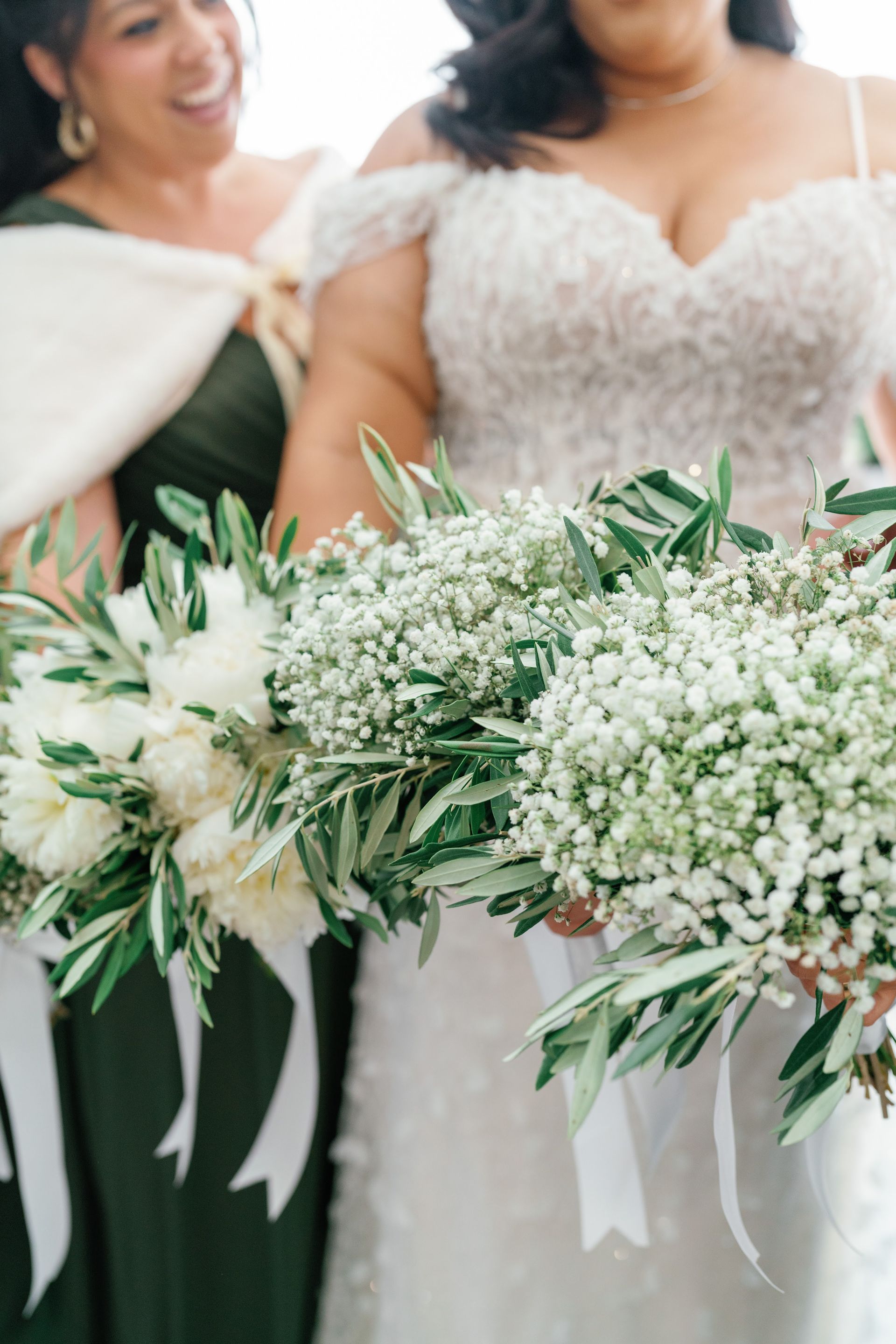 BrIDESMAIDS BOUQUETS BABY BREATH ORGANIC