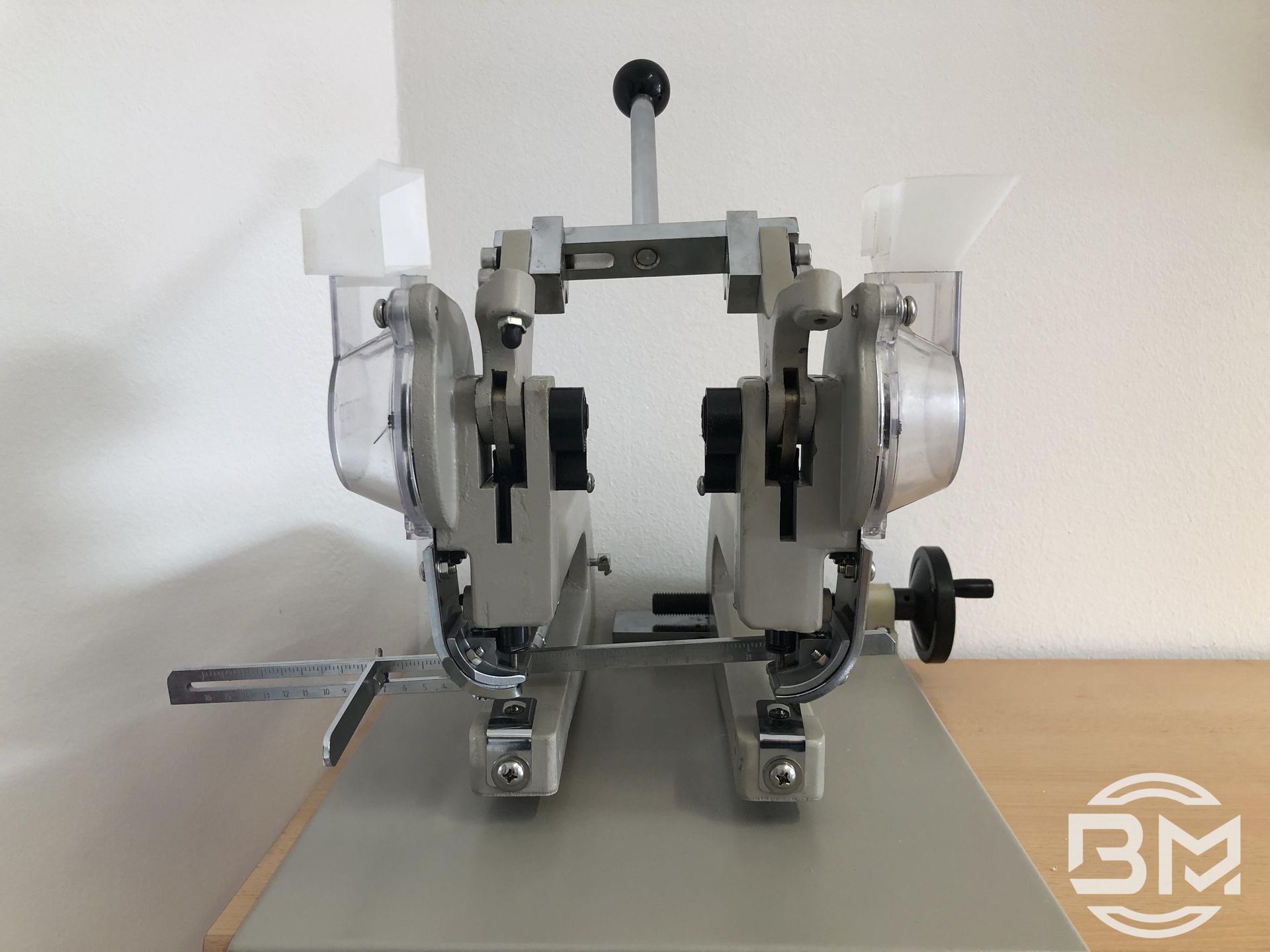 Breuss Metallwaren Doppelösmaschine