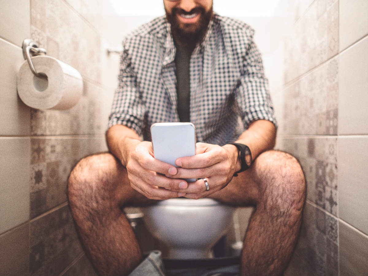 using social media to make money