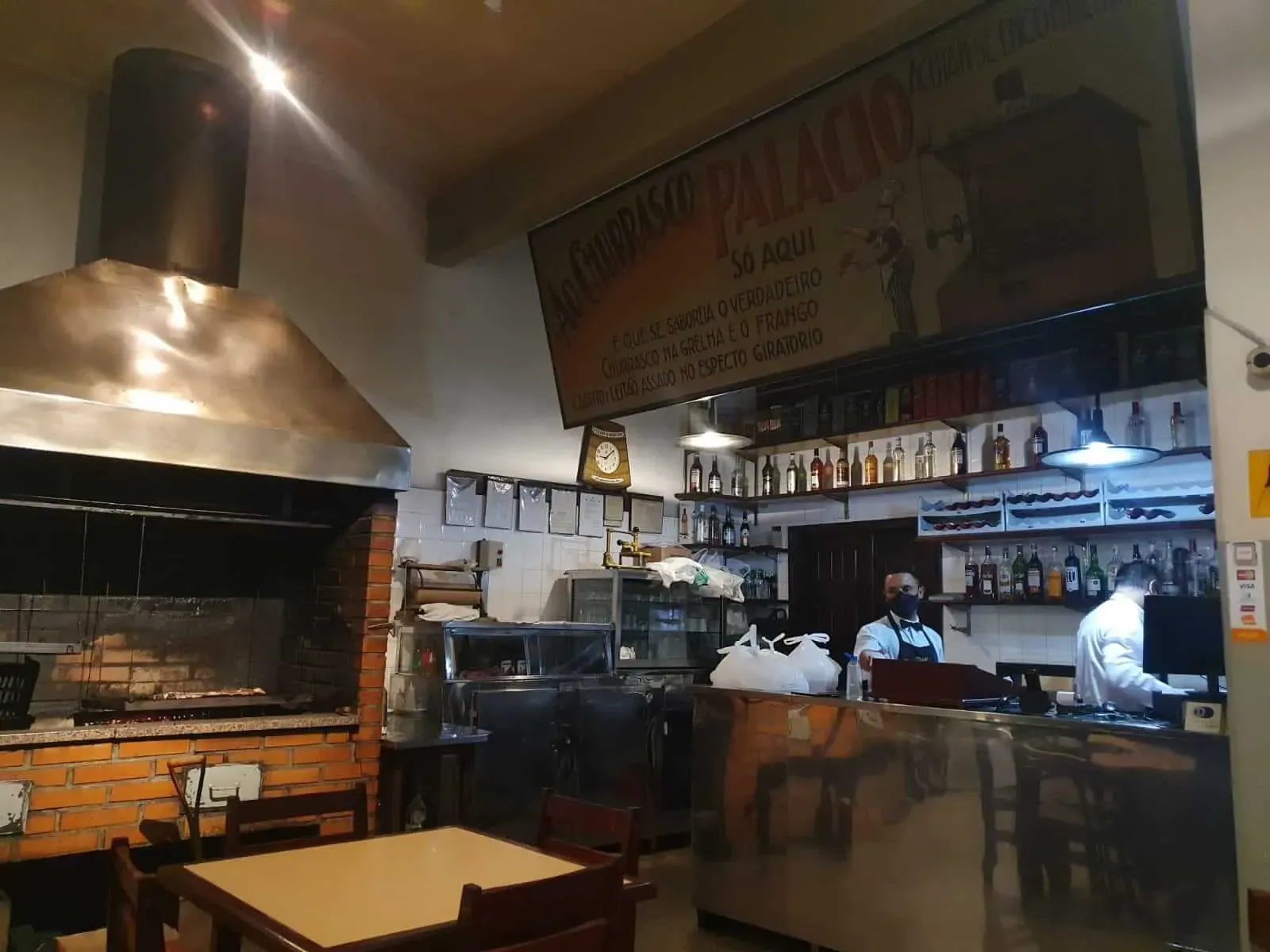 Bar Palácio Curitiba, Curitiba - Hotéis DEVILLE