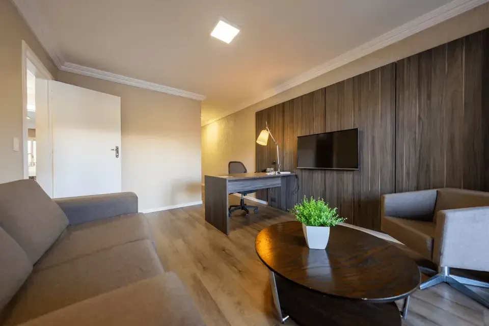 Suíte Executiva Hotel Deville Express Cascavel