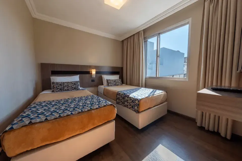 Superior Família Hotel Deville Express Cascavel