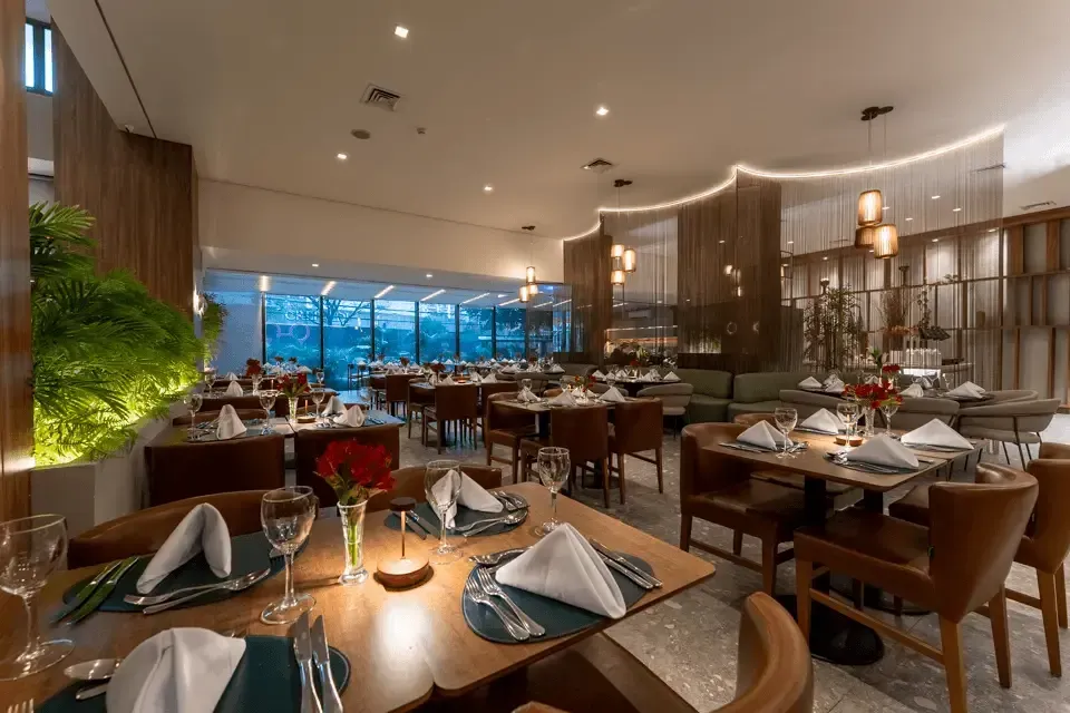 Restaurante Ventanas Hotel Deville Prime Cuiabá