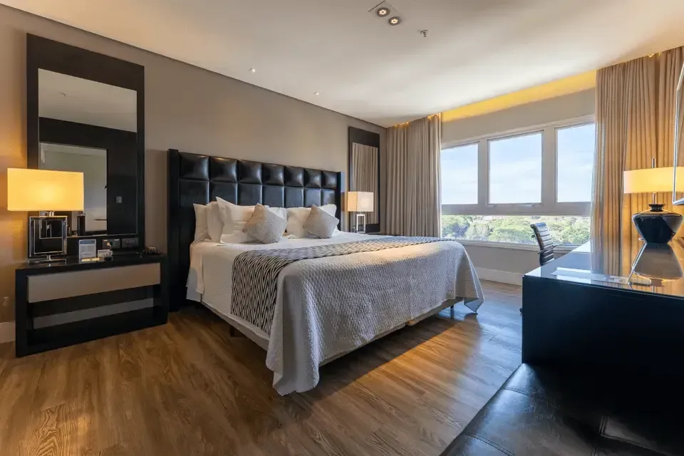Suíte Executiva Hotel Deville Prime Campo Grande