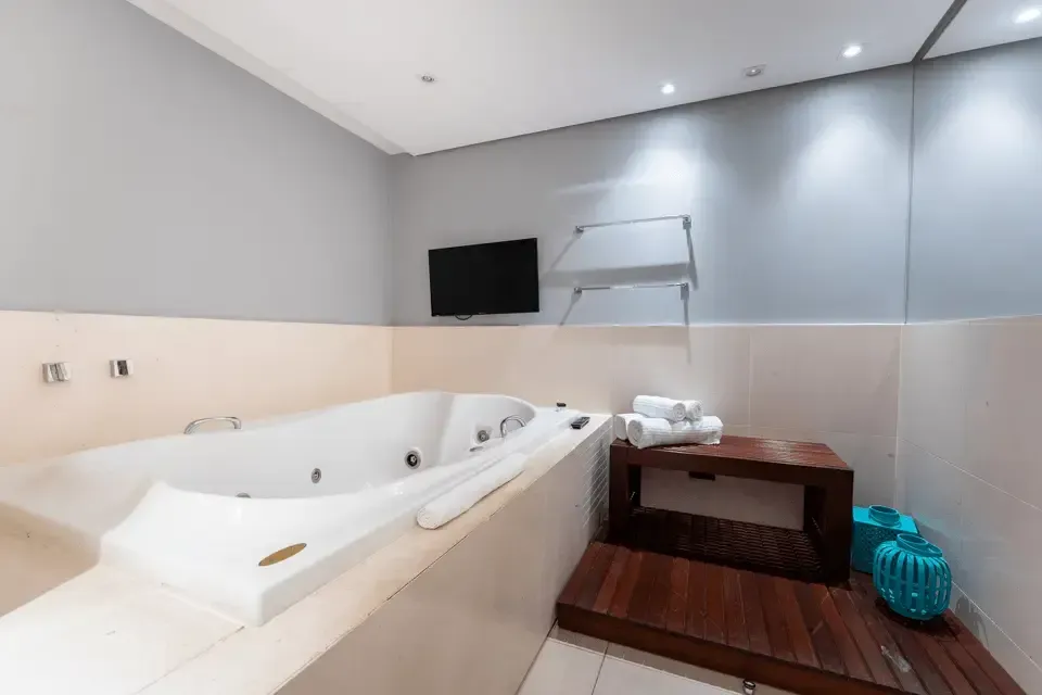 Suíte Presidencial Hotel Deville Prime Campo Grande