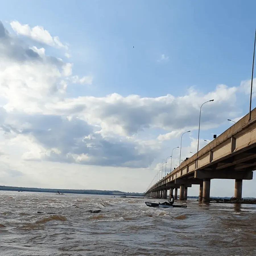 Ponte Ayrton Senna, Guaíra - Hotéis DEVILLE
