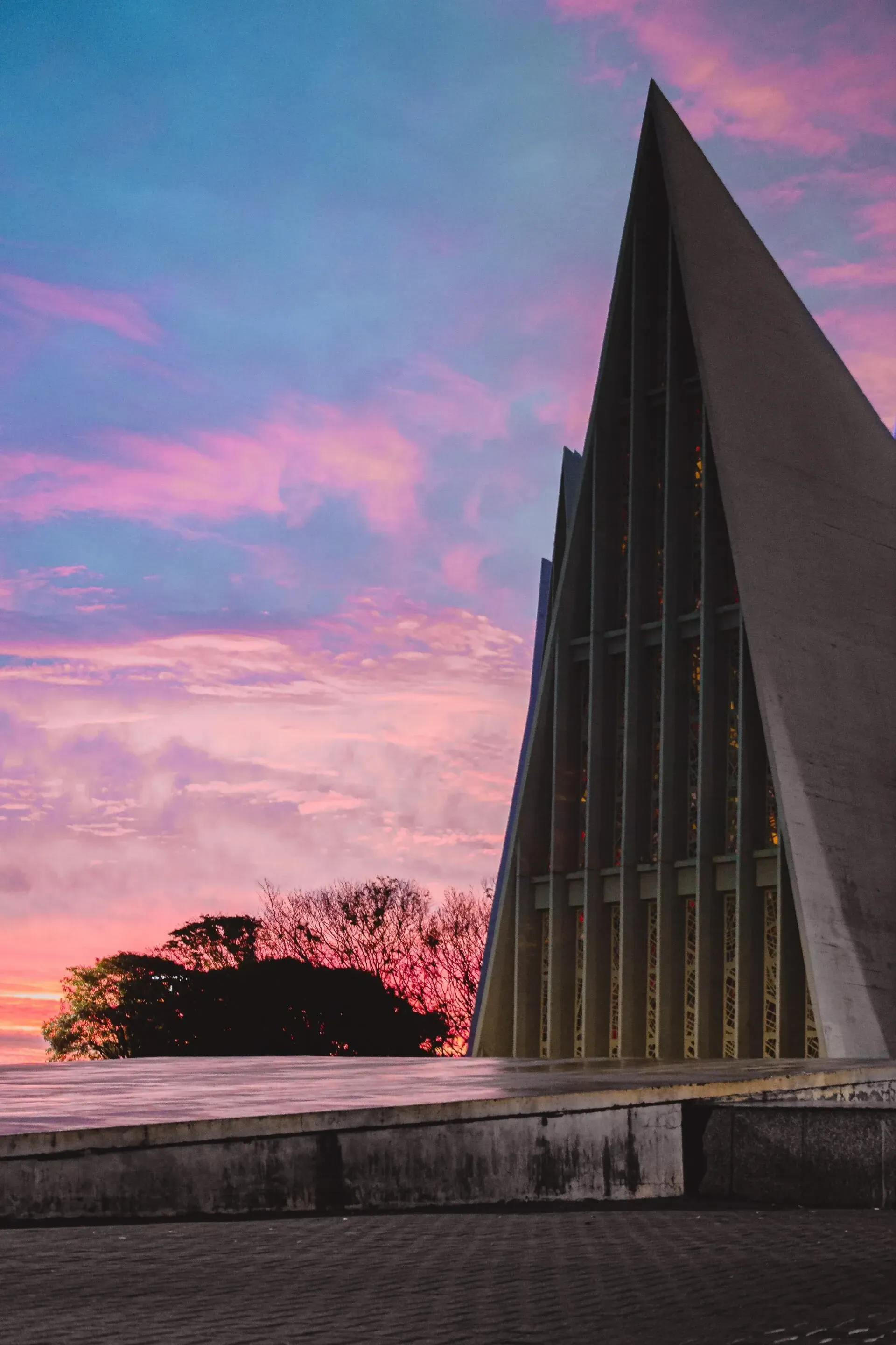 Catedral Basílica Menor Nossa Senhora da Glória, Maringá - Hotéis DEVILLE