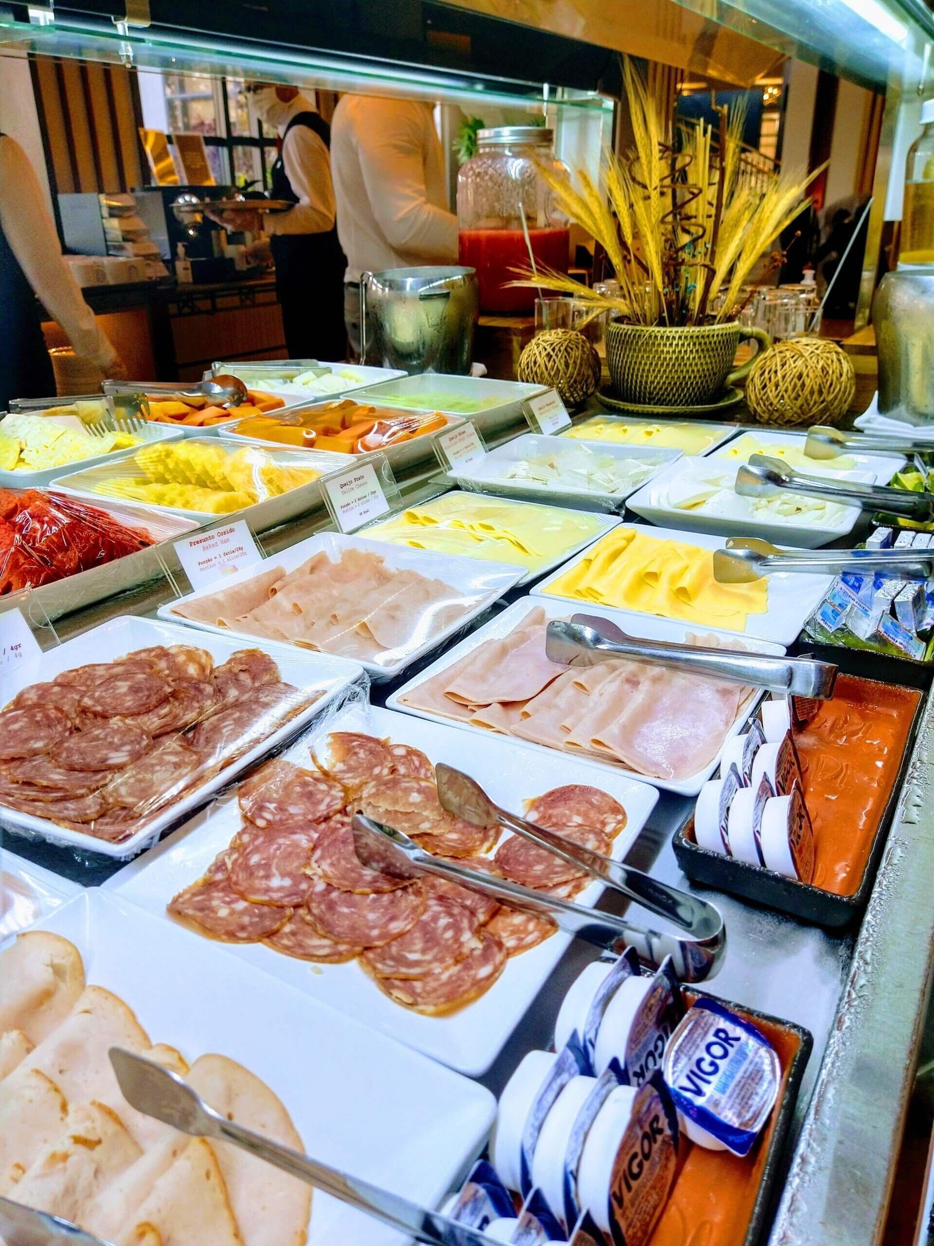 Café Deville do Hotel Deville Express Cascavel