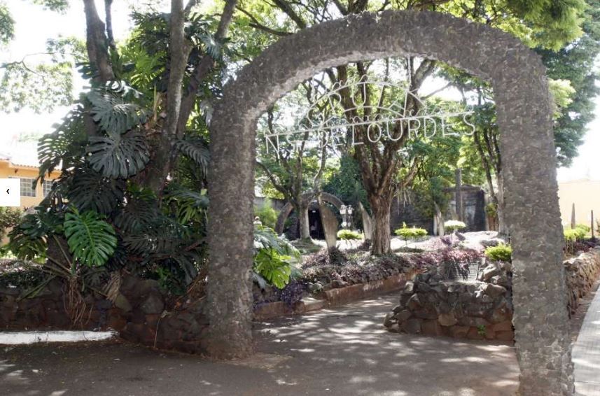 Gruta de Nossa Senhora de Lourdes
