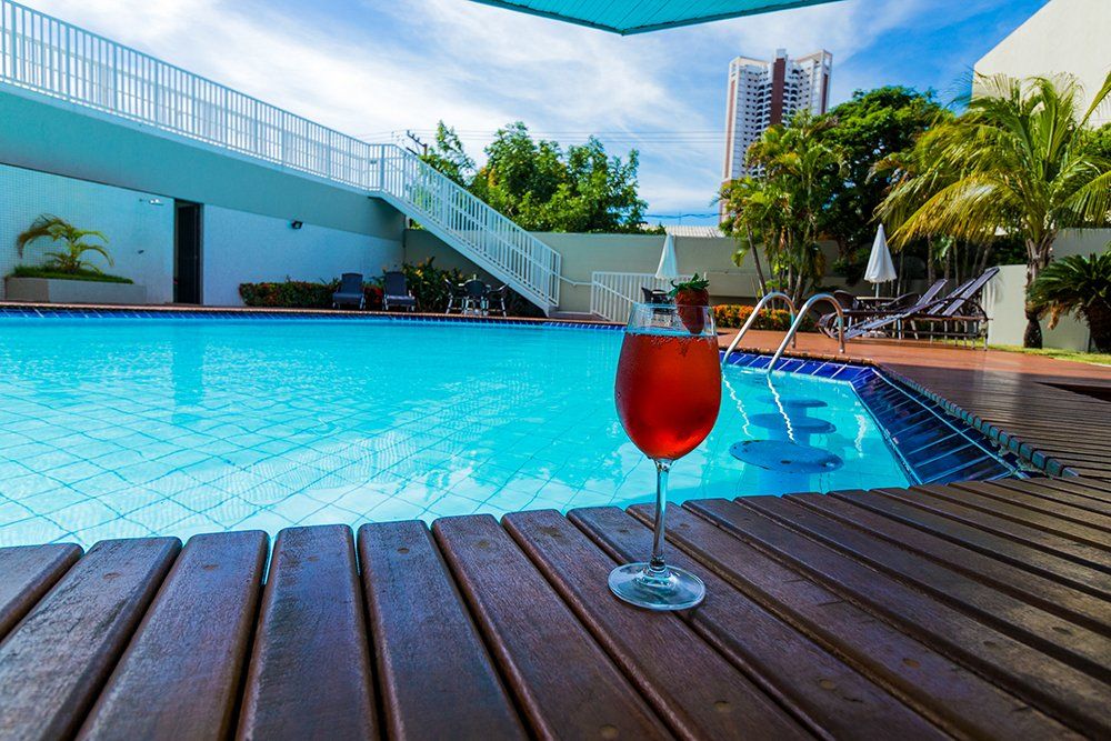 Piscina - Deville Prime Cuiabá