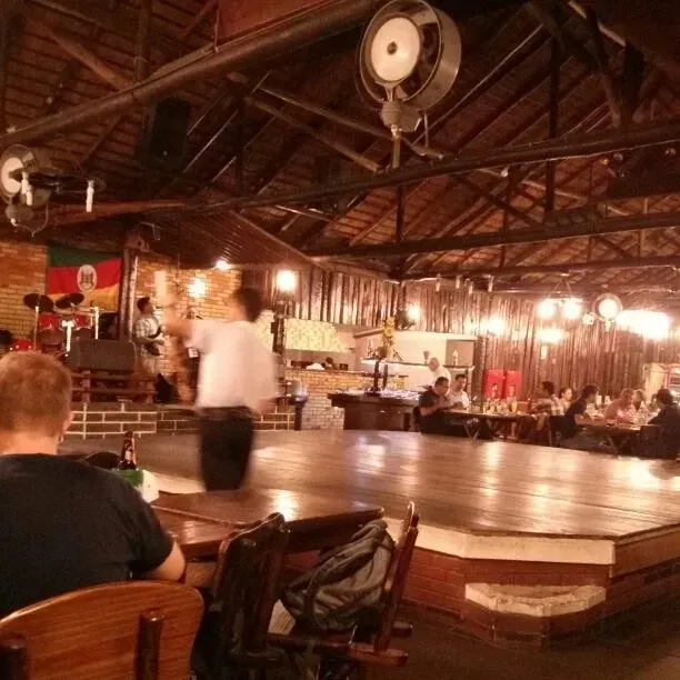 Churrascaria Roda de Carreta, Porto Alegre - Hotéis DEVILLE
