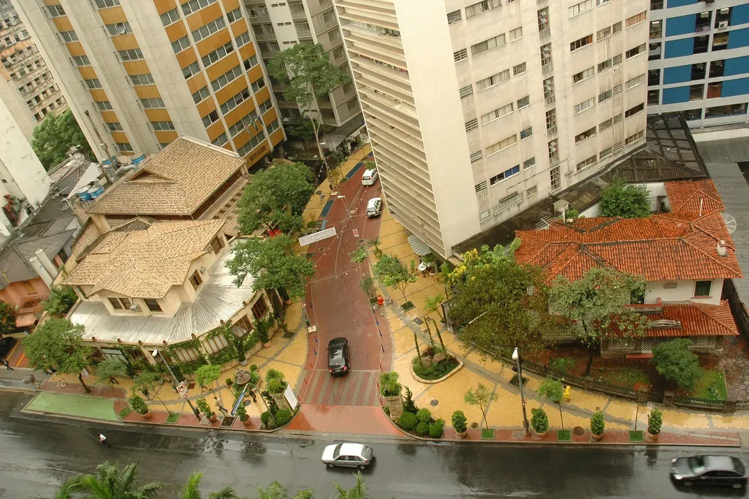 São Paulo - Hotéis DEVILLE