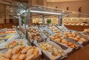 Café da Manhã Hotéis Deville