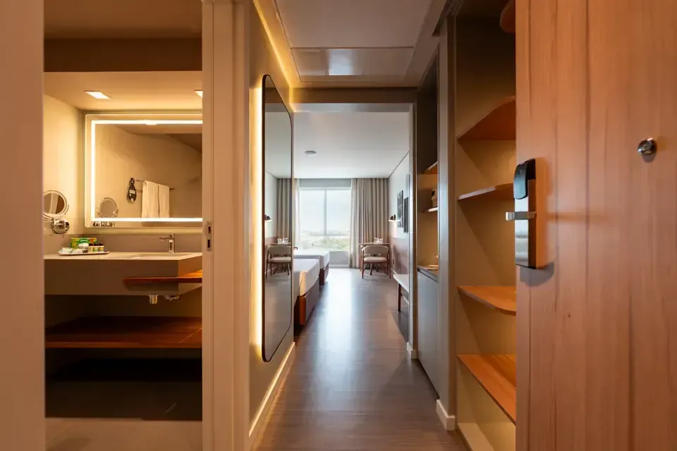 Luxo Superior 2 camas de casal Hotel Deville Prime Porto Alegre