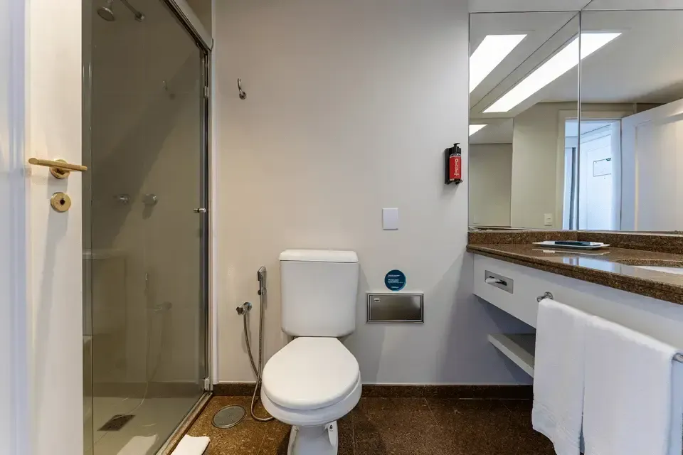Luxo 1 cama de casal Hotel Deville Prime Porto Alegre