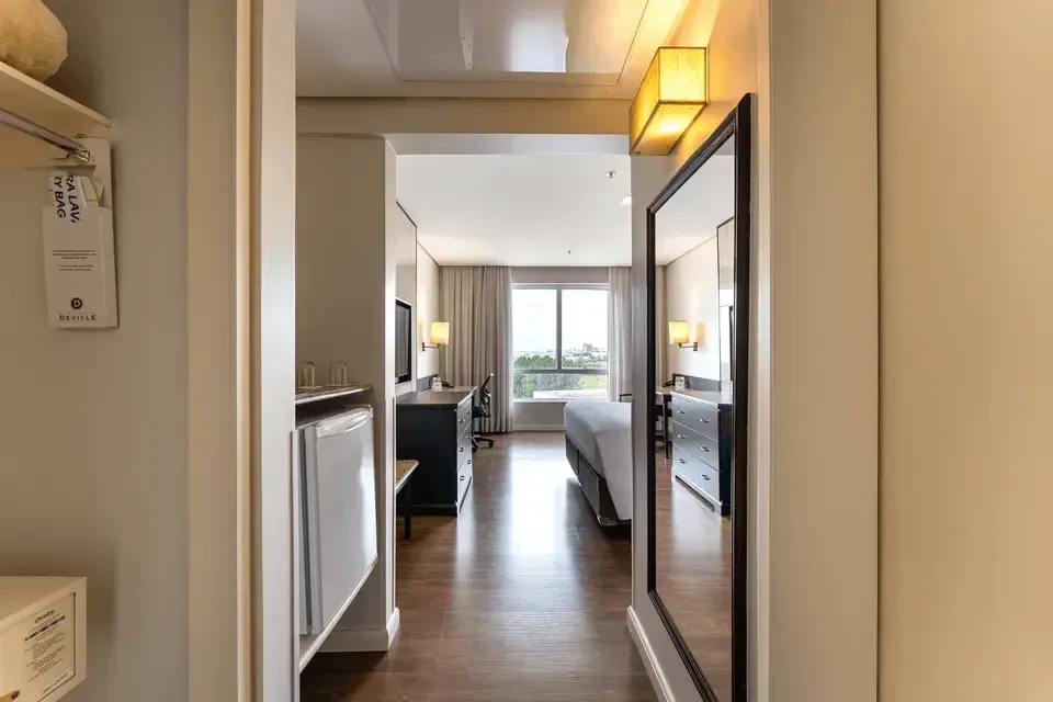 PcD 1 cama de casal Hotel Deville Prime Porto Alegre