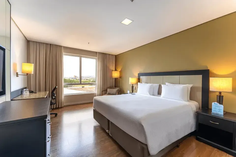 PcD 1 cama de casal Hotel Deville Prime Porto Alegre