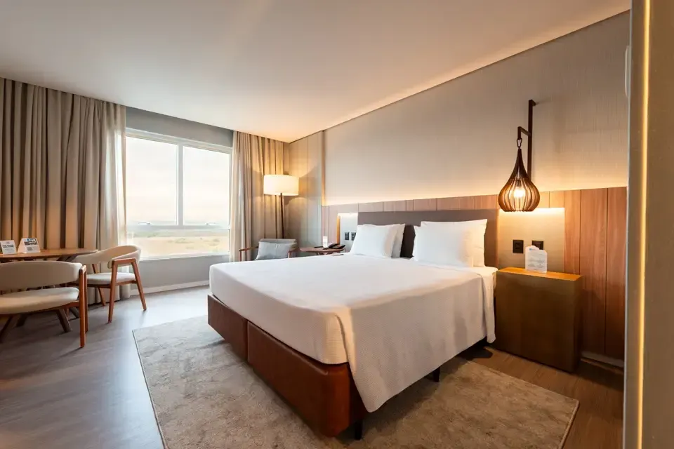 Luxo Superior 1 cama de casal Hotel Deville Prime Porto Alegre